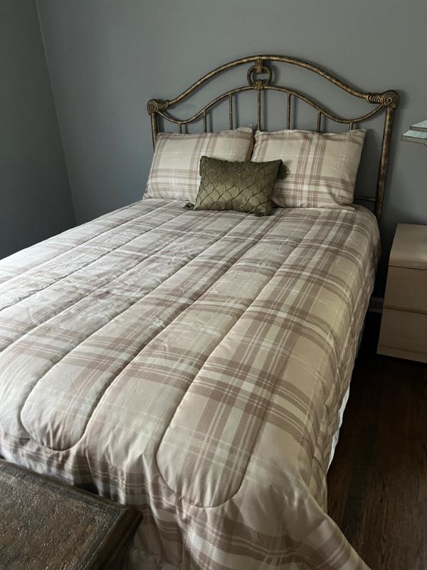 Sale Photo Thumbnail #194