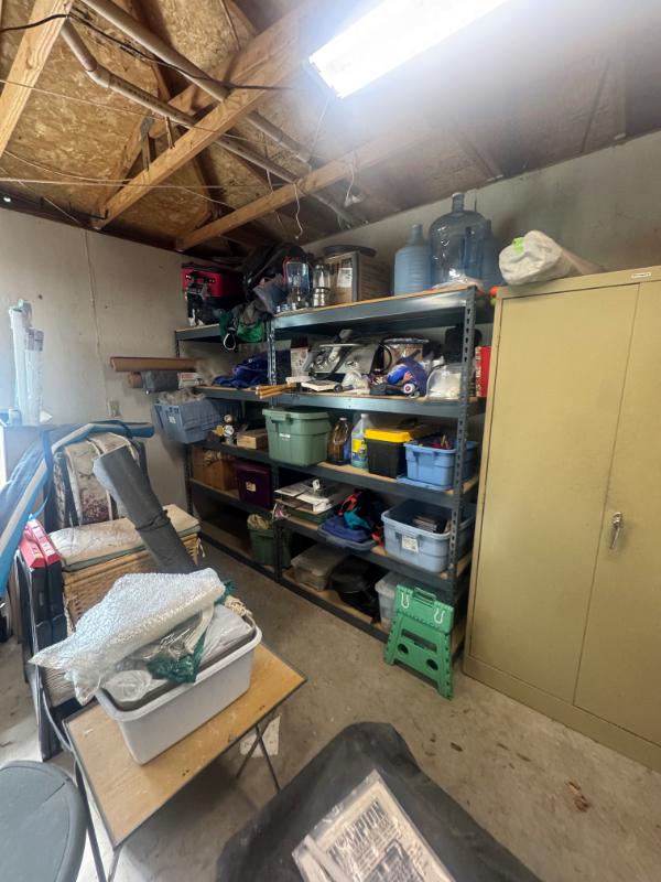 Sale Photo Thumbnail #17