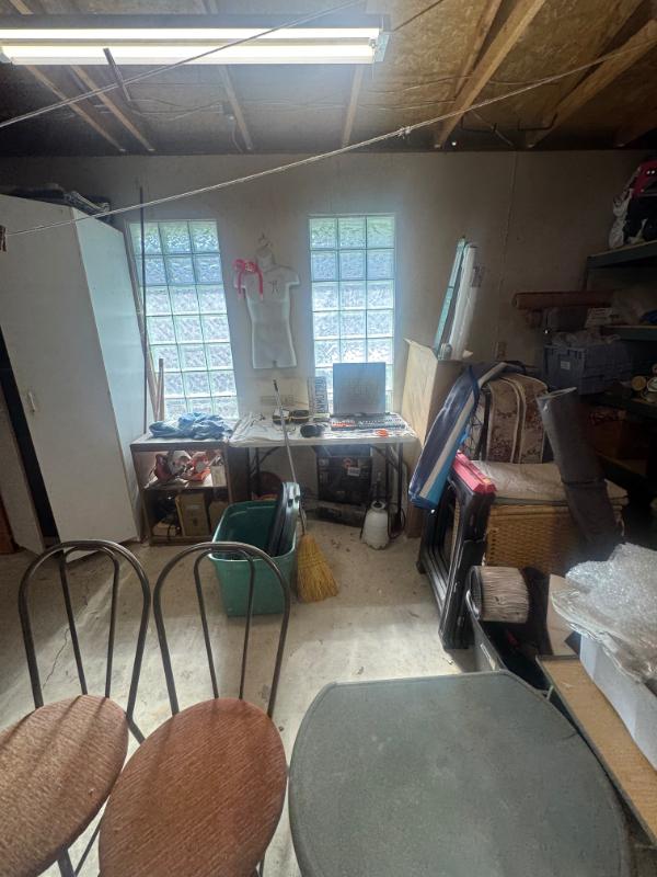 Sale Photo Thumbnail #19