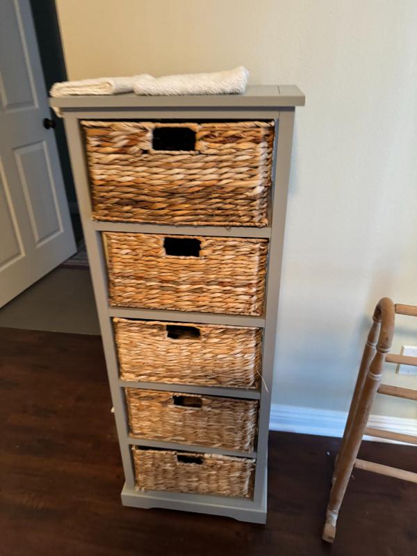 Sale Photo Thumbnail #39