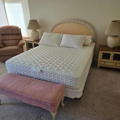 Sale Photo Thumbnail #9