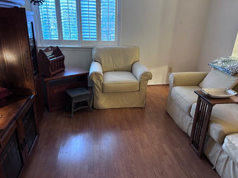 Sale Photo Thumbnail #22