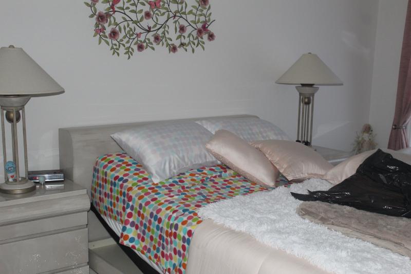 Sale Photo Thumbnail #196