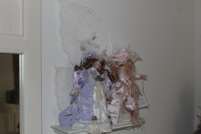 Sale Photo Thumbnail #170