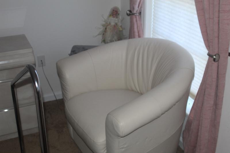 Sale Photo Thumbnail #208