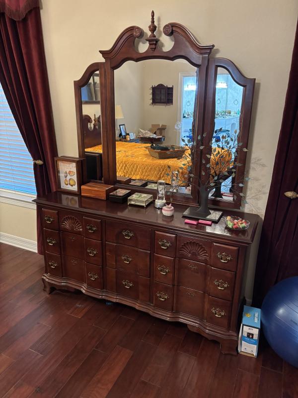 Sale Photo Thumbnail #65