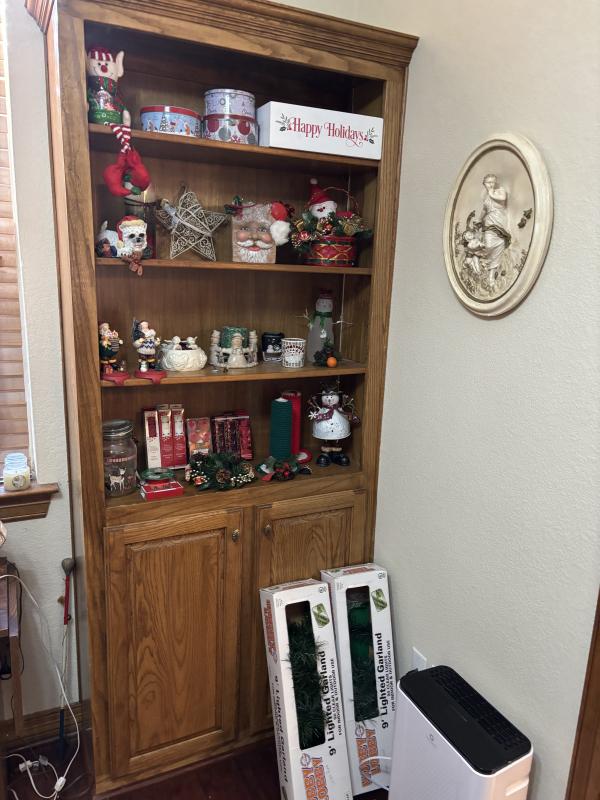 Sale Photo Thumbnail #52