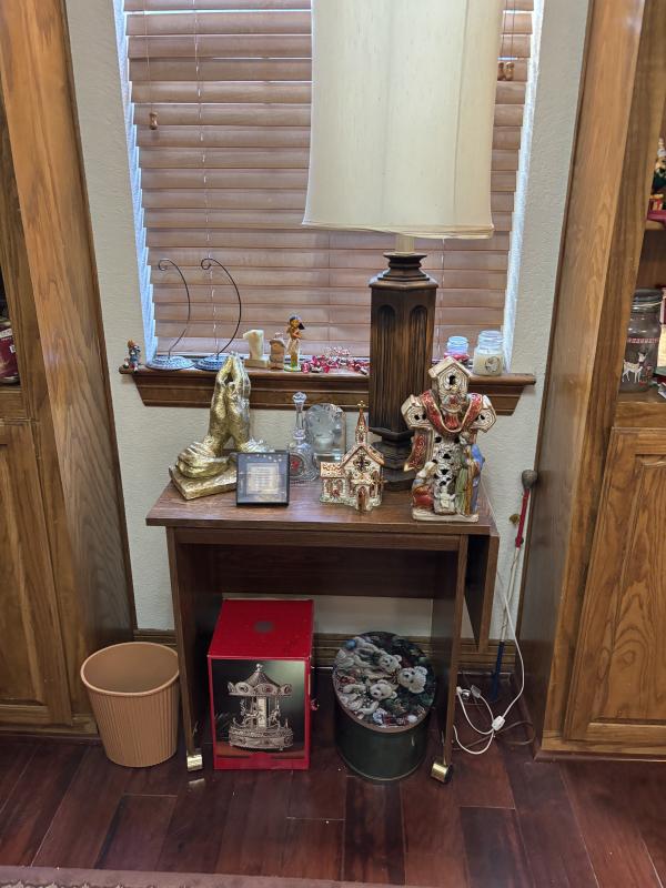 Sale Photo Thumbnail #51