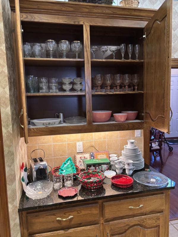 Sale Photo Thumbnail #36