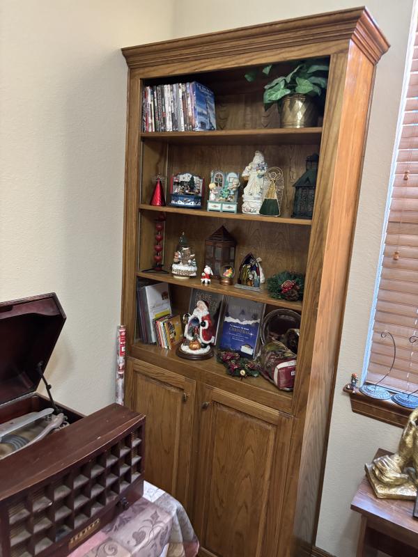 Sale Photo Thumbnail #50