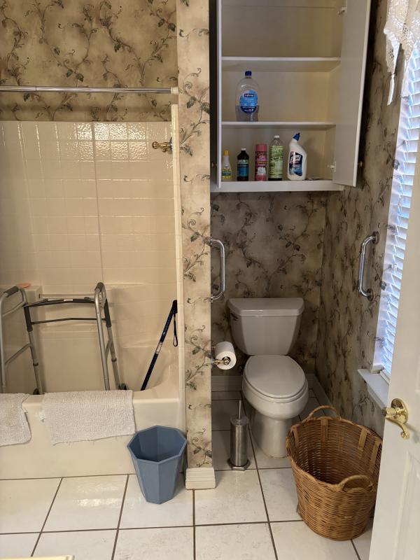 Sale Photo Thumbnail #47