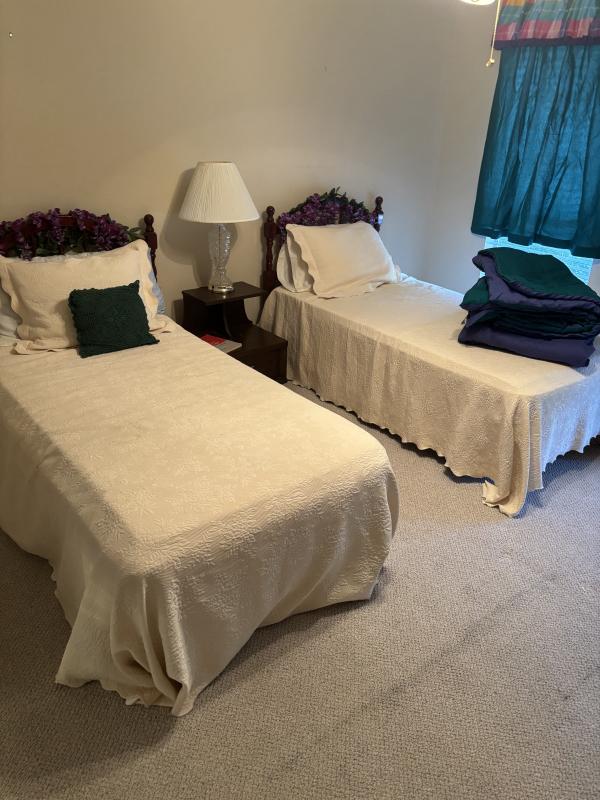 Sale Photo Thumbnail #100