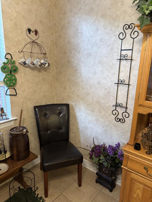 Sale Photo Thumbnail #28