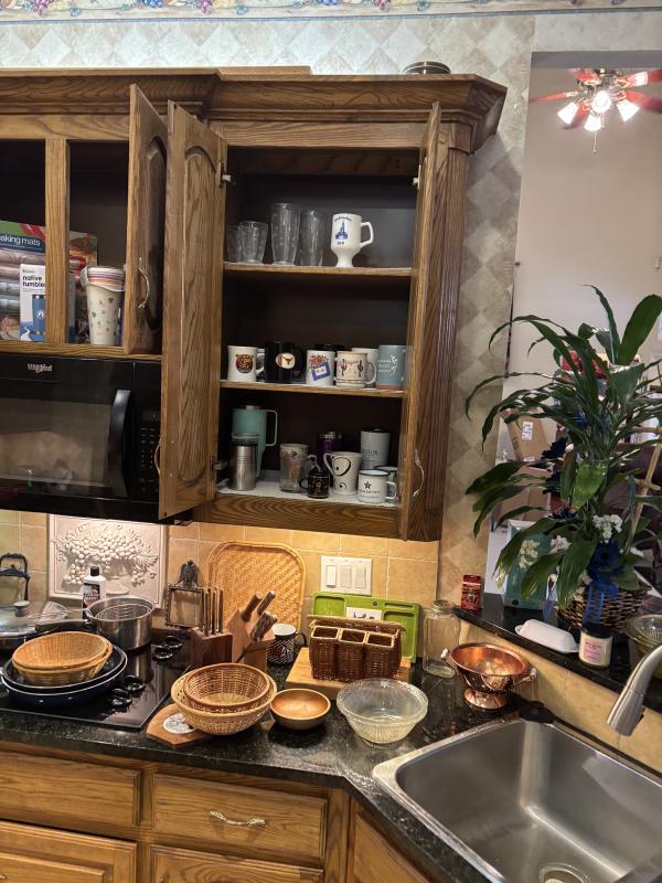 Sale Photo Thumbnail #38