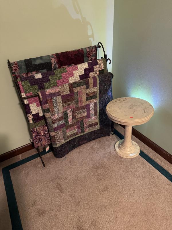 Sale Photo Thumbnail #19: Handmade quilts