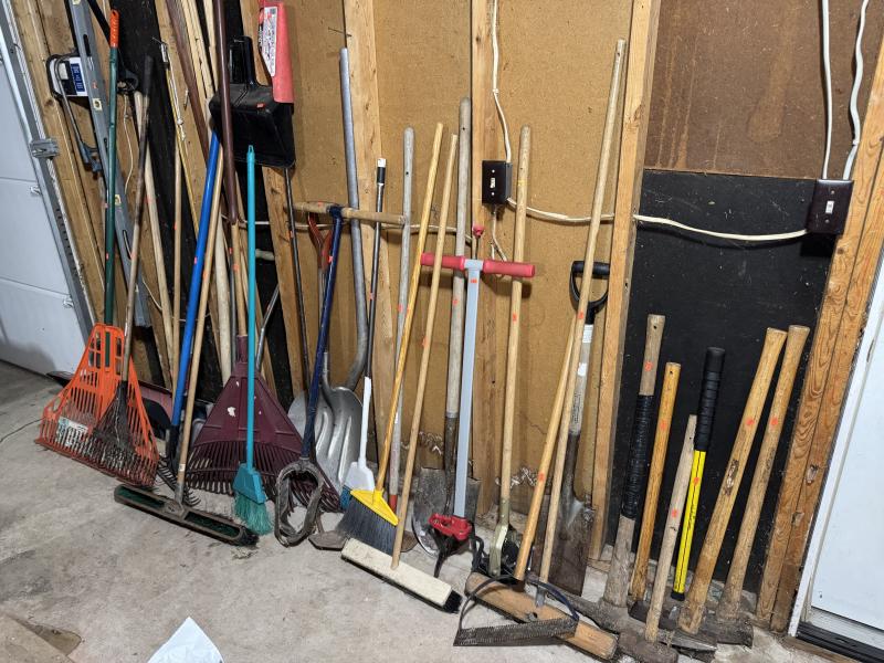 Sale Photo Thumbnail #97