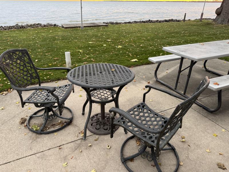 Sale Photo Thumbnail #125