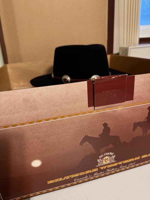 Sale Photo Thumbnail #6: Biltmore Hat