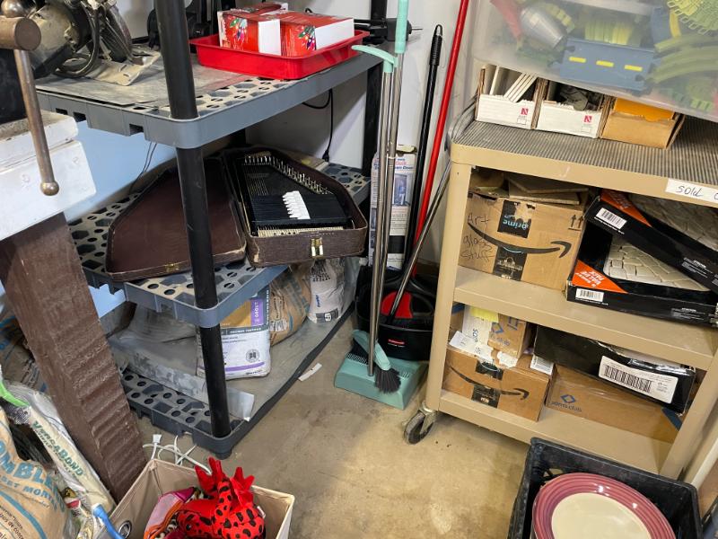 Sale Photo Thumbnail #17