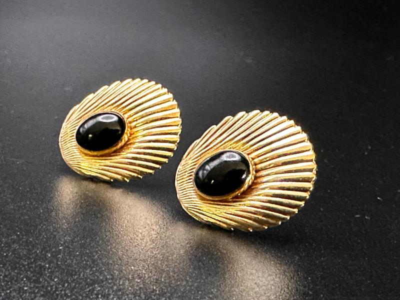 Sale Photo Thumbnail #35