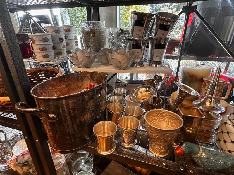 Sale Photo Thumbnail #350