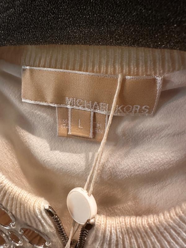 Sale Photo Thumbnail #578