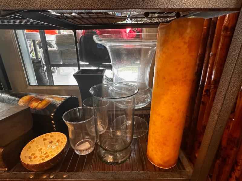 Sale Photo Thumbnail #353