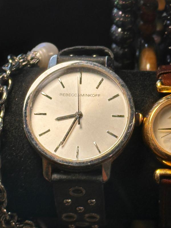 Sale Photo Thumbnail #15