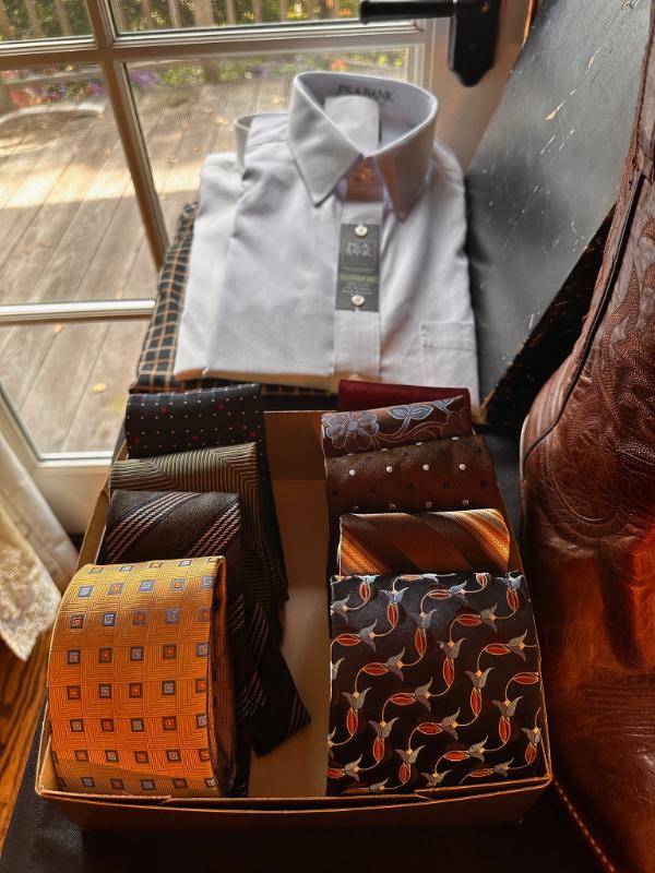 Sale Photo Thumbnail #548