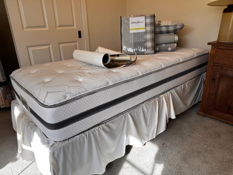 Sale Photo Thumbnail #490