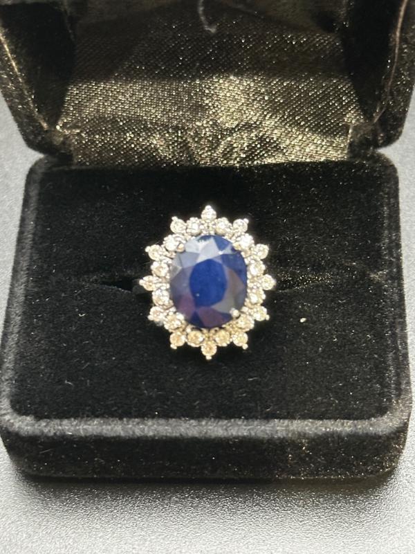 Sale Photo Thumbnail #33