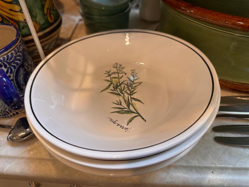 Sale Photo Thumbnail #379