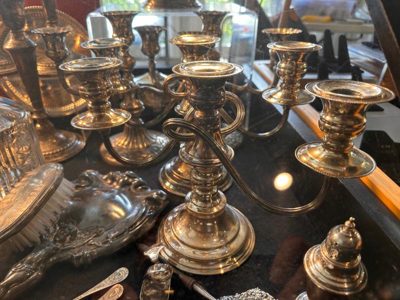 Sale Photo Thumbnail #97