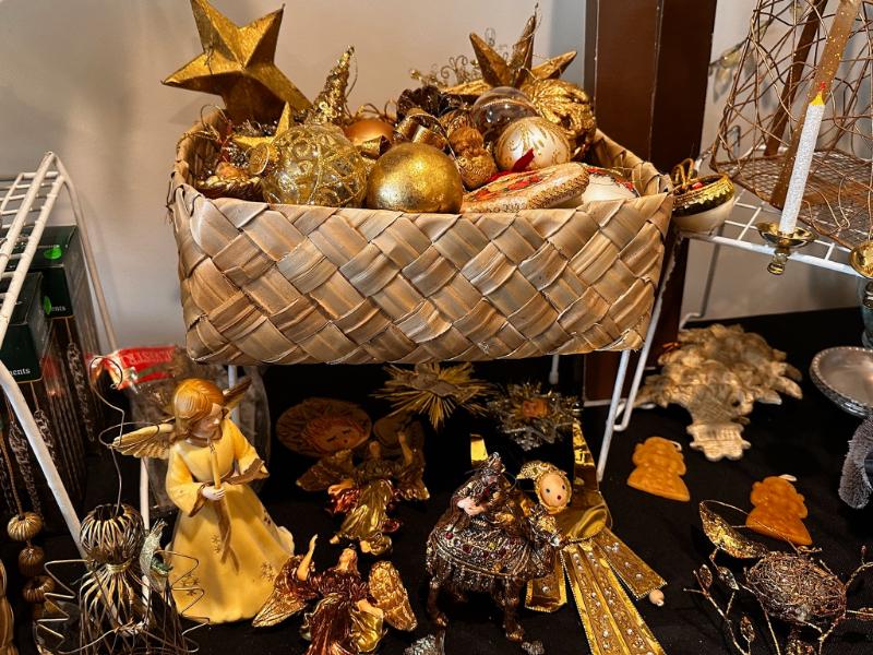 Sale Photo Thumbnail #524