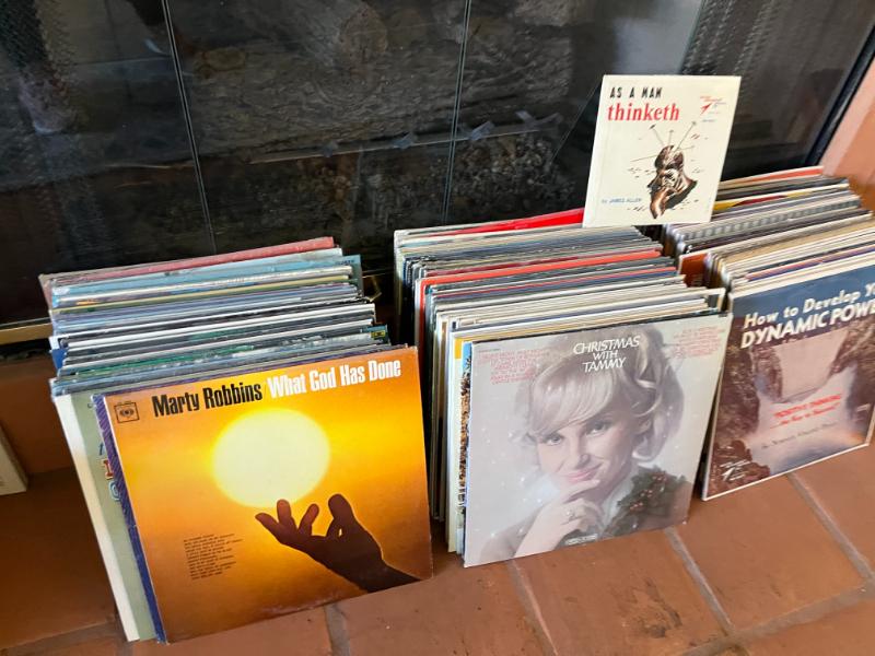 Sale Photo Thumbnail #119