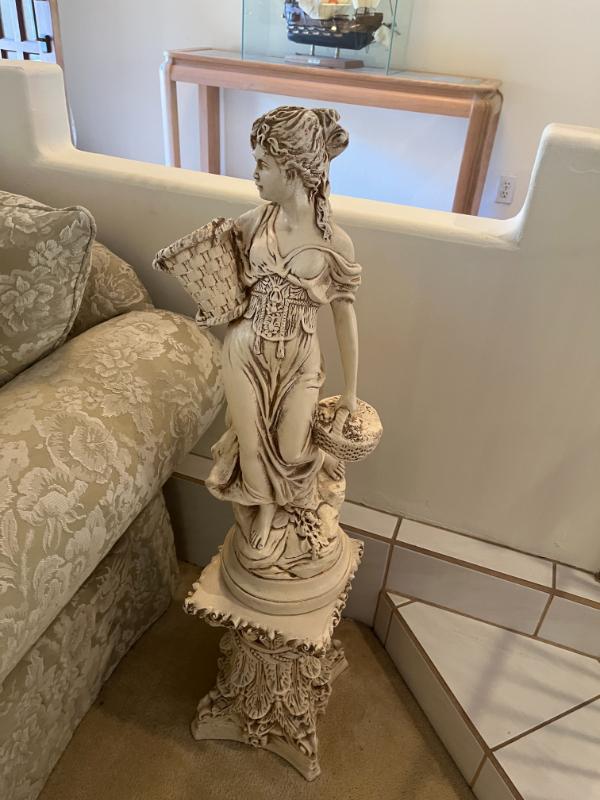 Sale Photo Thumbnail #98