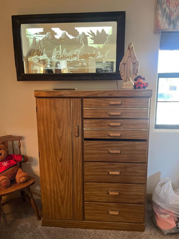 Sale Photo Thumbnail #3