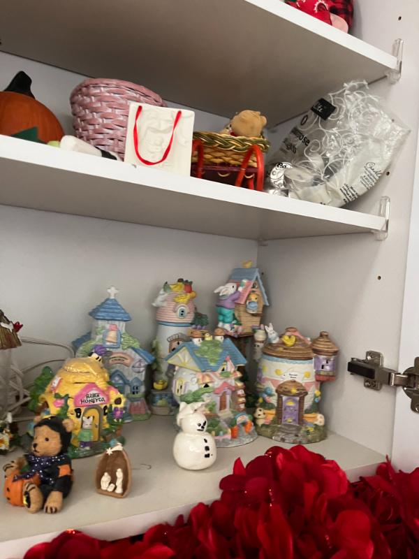 Sale Photo Thumbnail #33