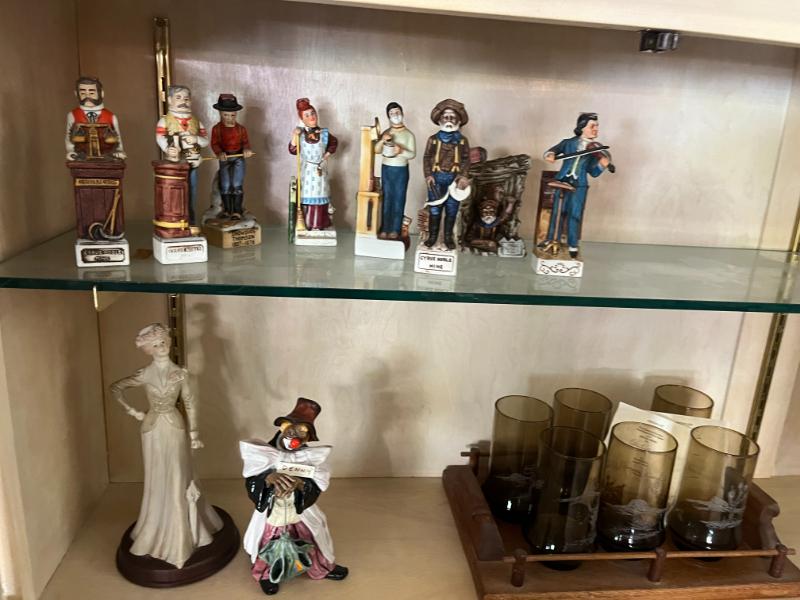 Sale Photo Thumbnail #143