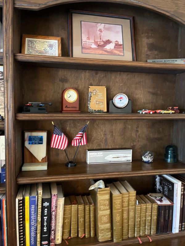 Sale Photo Thumbnail #194