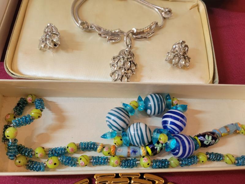 Sale Photo Thumbnail #9