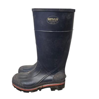 Lot #106 - Honeywell Servus Rubber Boots Women's 9: Electrical Hazard (EH)/Oil-Resistant Sole/Steel Toe/Waterproof, PVC