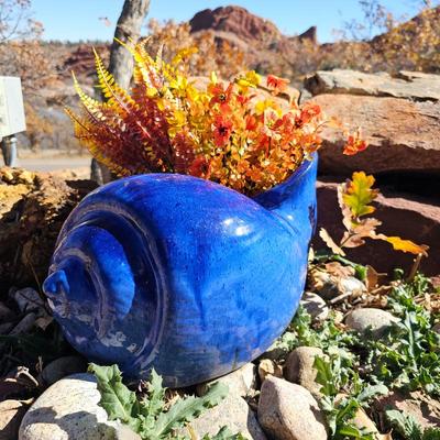 Lot #46 - Cobalt Blue Conch Shell Planter Pot Garden Yard Patio