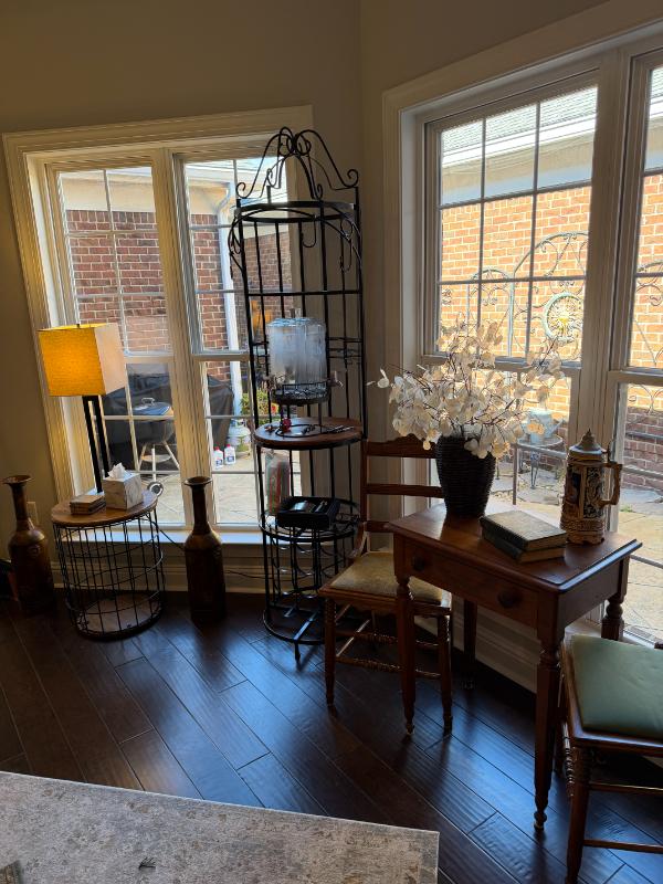 Sale Photo Thumbnail #2