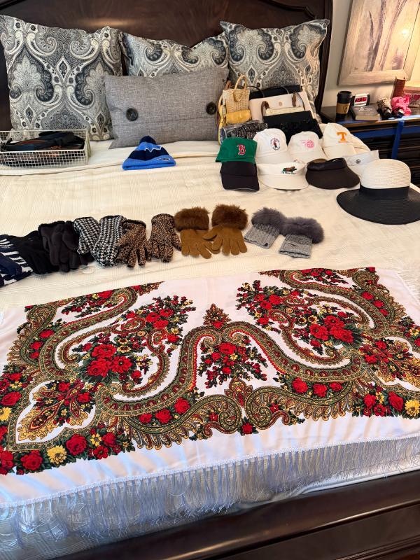 Sale Photo Thumbnail #142