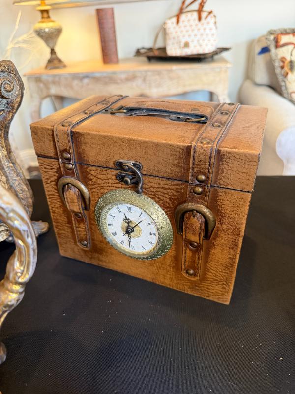 Sale Photo Thumbnail #163