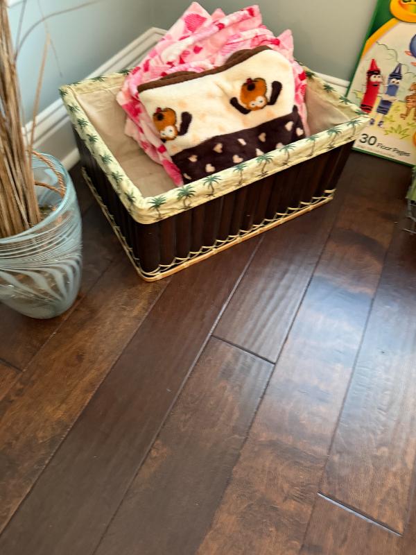 Sale Photo Thumbnail #246