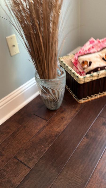 Sale Photo Thumbnail #245