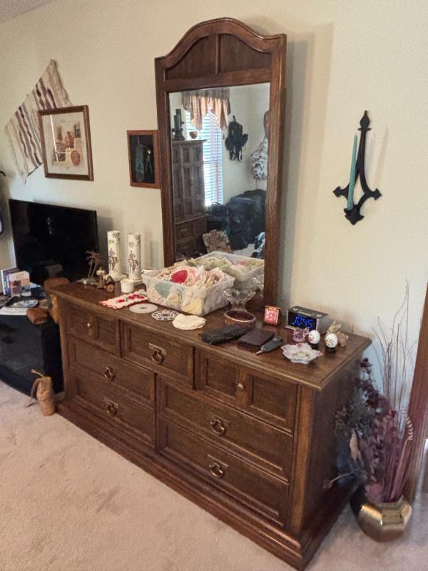 Sale Photo Thumbnail #77