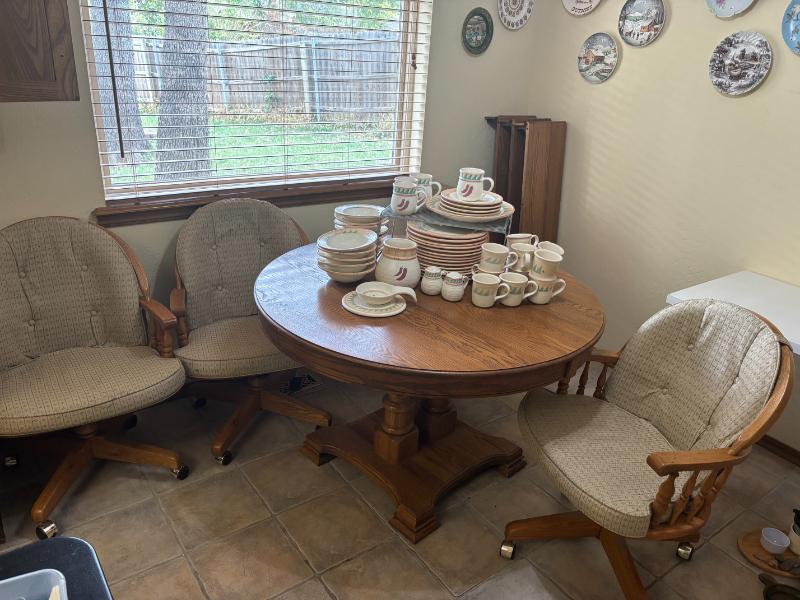 Sale Photo Thumbnail #36